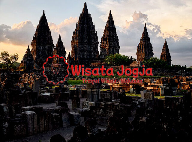 https://wisatajogja.online/2024/10/27/9-wisata-candi-bersejarah-di-yogyakarta/